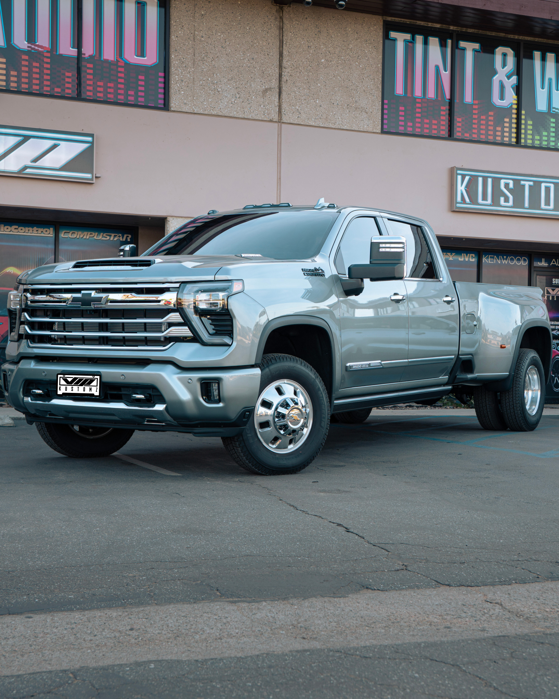 Top 5 Window Tint Mistakes Every Driver Should Avoid